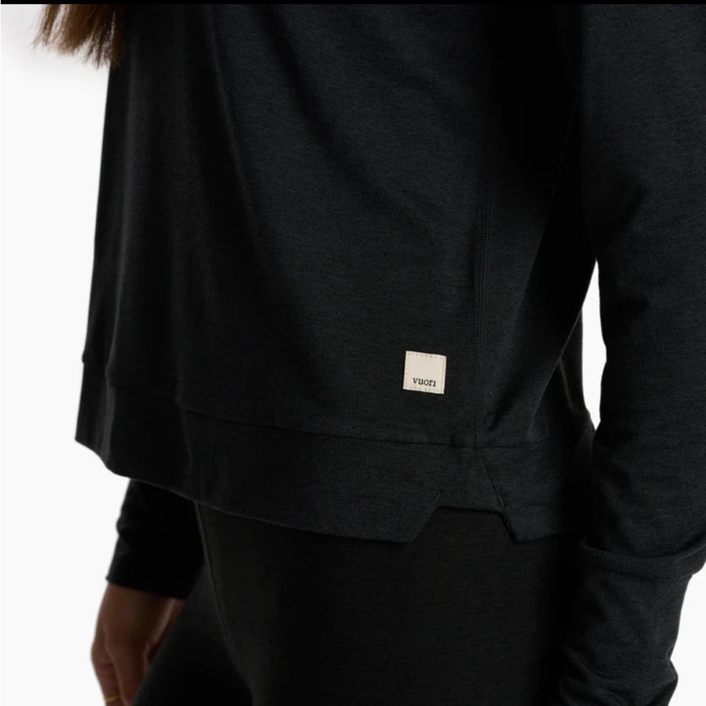 Vuori Halo Essential Hoodie - Picture 3 of 6